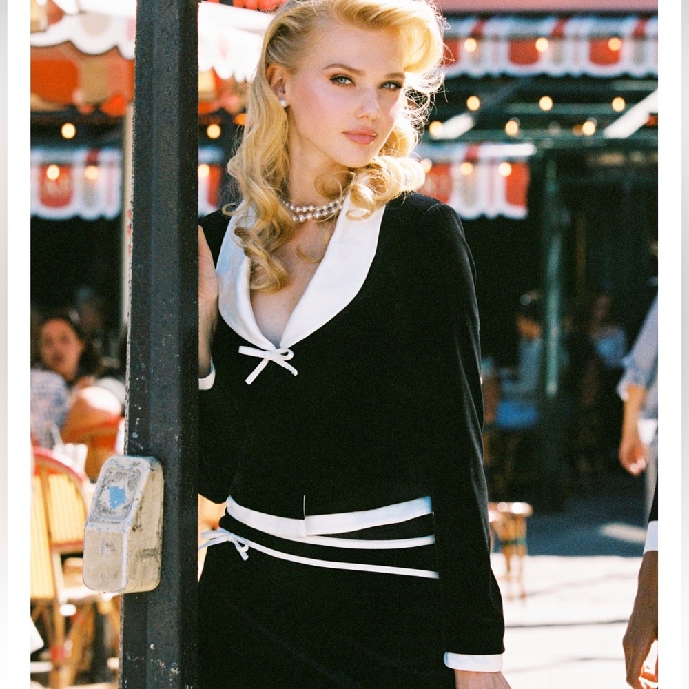 Nana Jacqueline Victoria Velvet Blazer - Picture 3 of 12